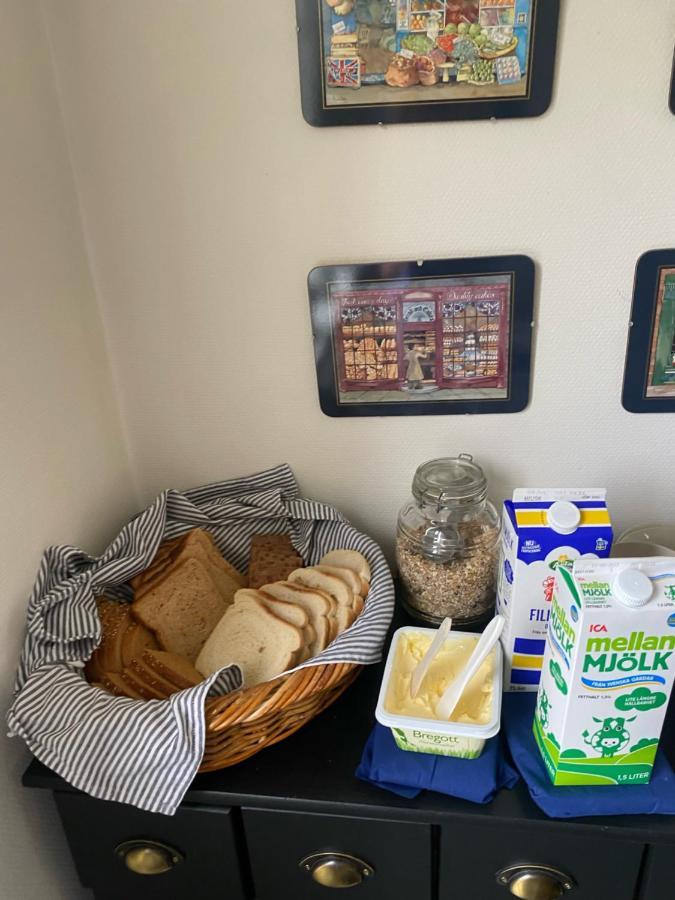 Ankis Bed And Brekfast, Vimmerby Eksteriør bilde